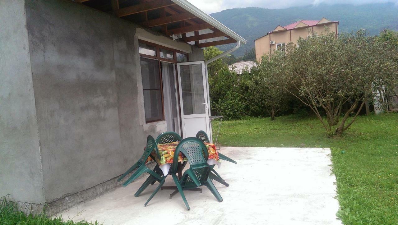 Tikhaya Gavan Guest House 가그라 외부 사진