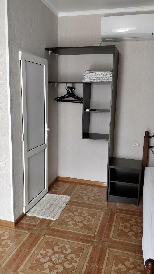 Tikhaya Gavan Guest House 가그라 외부 사진