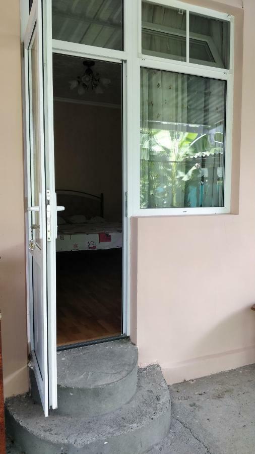 Tikhaya Gavan Guest House 가그라 외부 사진