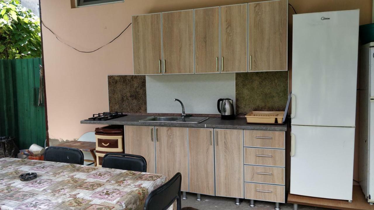 Tikhaya Gavan Guest House 가그라 외부 사진
